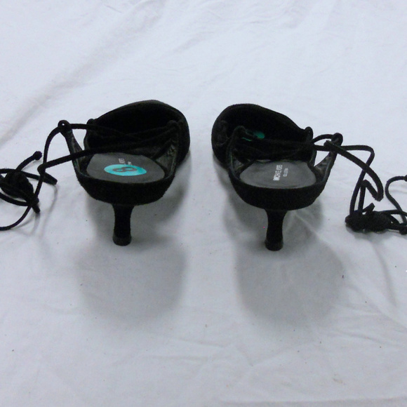 Michael Kors Collection Runway Somers Suede Ankle Kitten Heel 8 NWOT - Picture 4 of 8